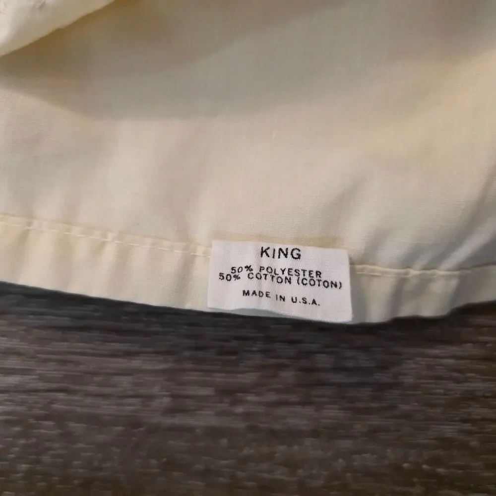Vintage Fieldcrest Ivory King Flat Sheet 50/50 Fine Combed Percale Eyelet Lace